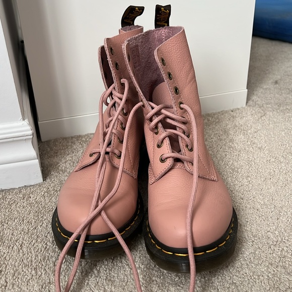 Doc Martens rose, grandeur 8 - Picture 2 of 7
